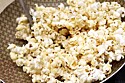 Pipoca de cinema crocante