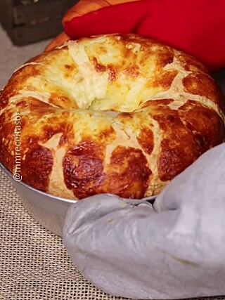 Bolo de pão de queijo com textura inacreditável