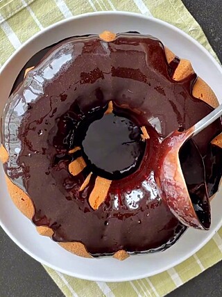 Bolo de cenoura macio como você nunca viu; aprenda a receita