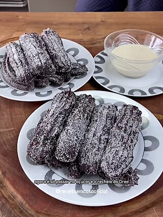 Churros de Oreo super fácil de fazer, venha conferir