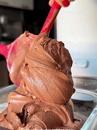 Gelato de chocolate Belga, melhor que de sorveteira - Faça em casa